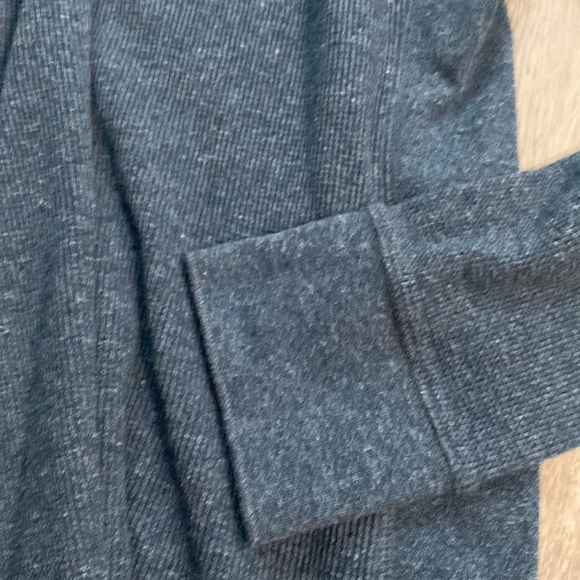 VINCE Slim Fit Waffle Knit Long Sleeve T-shirt In H Spruce Blue M - Picture 4 of 5
